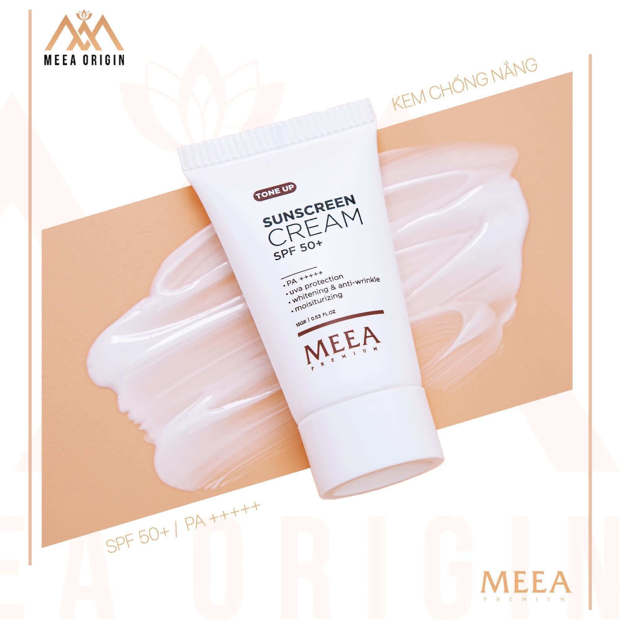 Kem chống nắng size mini 15ml cho chị em nào dùng thử nè Kem chống nắng size mini 15ml cho chị em nào dùng thử nè