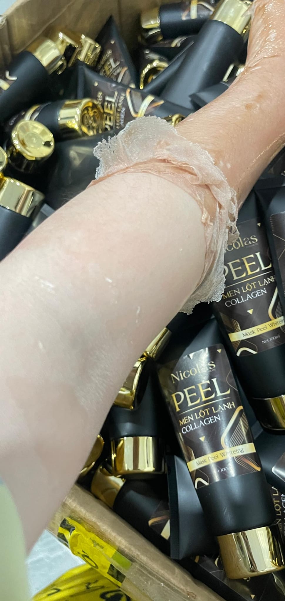 Da trắng mặc gì cũng đẹp với Men lột lạnh collagen Nicolas Da trắng mặc gì cũng đẹp với Men lột lạnh collagen Nicolas