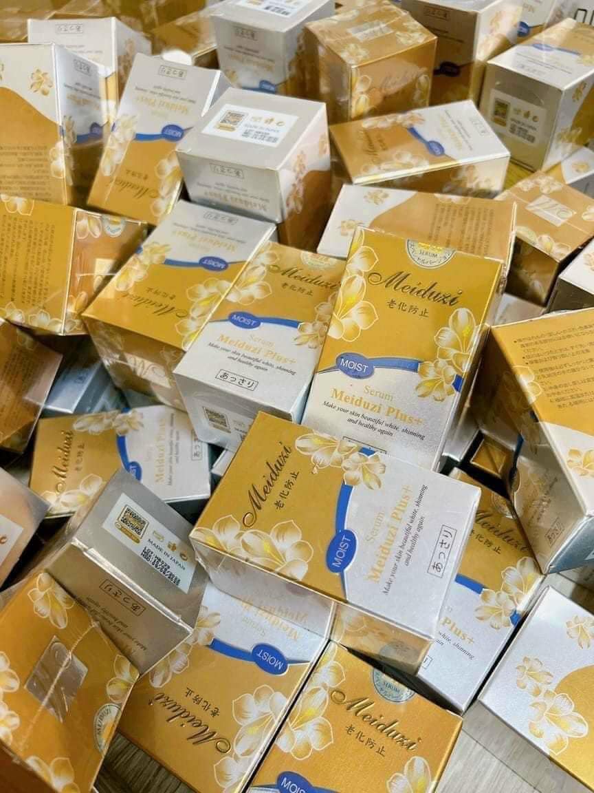 Một lớp mỏng Serum HD giúp bạn có thể tự tin đi ăn đi chơi cùng bạn bè mà Không cầu kì đâu đấy nhé Một lớp mỏng Serum HD giúp bạn có thể tự tin đi ăn đi chơi cùng bạn bè mà Không cầu kì đâu đấy nhé