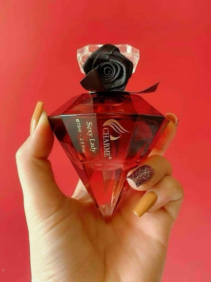 Nước Hoa Charme Sexy Lady 75ml Nữ sẽ là sự lựa chọn không thể thiếu của bất kì cô nàng nào yêu thích nước hoa. Nước Hoa Charme Sexy Lady 75ml Nữ sẽ là sự lựa chọn không thể thiếu của bất kì cô nàng nào yêu thích nước hoa.