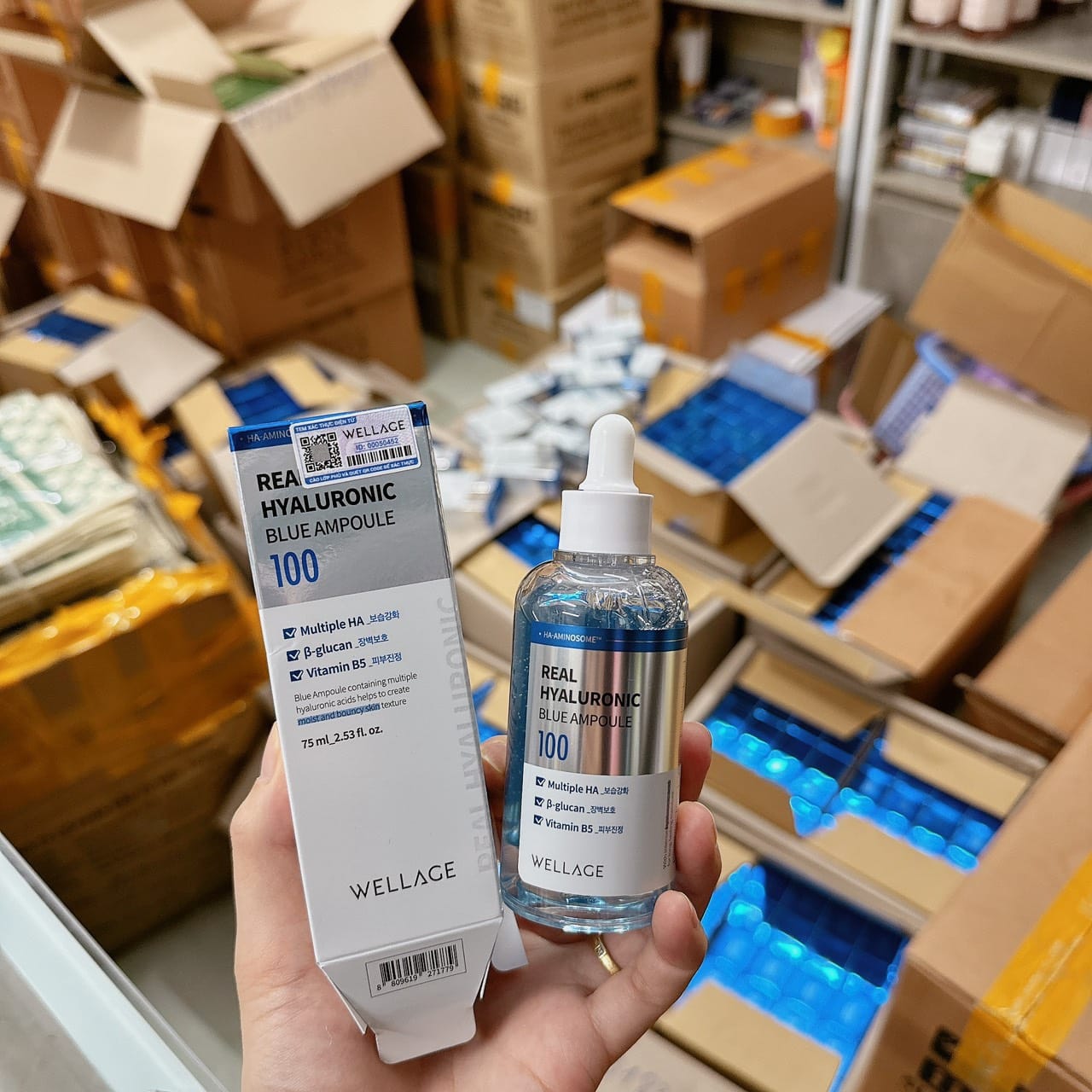 Serum dưỡng da Wellage Real Hyaluronic Blue Ampoule - 75ml cấp ẩm phục hồi dưỡng trắng Serum dưỡng da Wellage Real Hyaluronic Blue Ampoule - 75ml cấp ẩm phục hồi dưỡng trắng