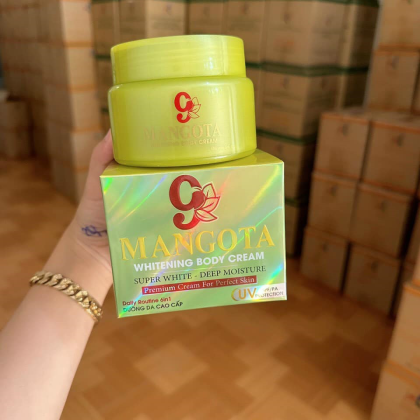 Kem Body Mangota 9 Body Cream Super White Kem Body Mangota 9 Body Cream Super White