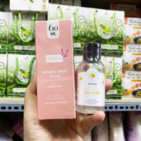 Xịt Khoáng Khử Mùi Vùng Kín Onaya Minaral Spray Lovely điểm cho sự the mát thơm sạch cô bé