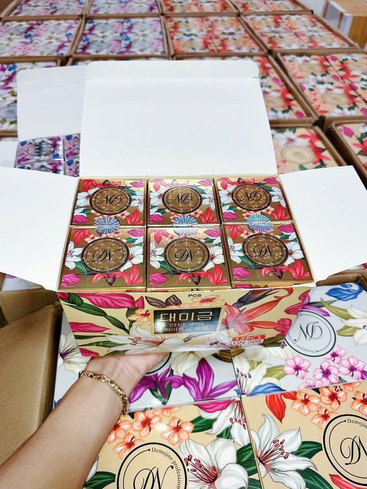 Kem Face Demejine Ban Ngày Kem Dưỡng Trắng Da Ngăn Ngừa Lão Hoá Công Nghệ Hàn Quốc Kem Face Demejine Ban Ngày Kem Dưỡng Trắng Da Ngăn Ngừa Lão Hoá Công Nghệ Hàn Quốc