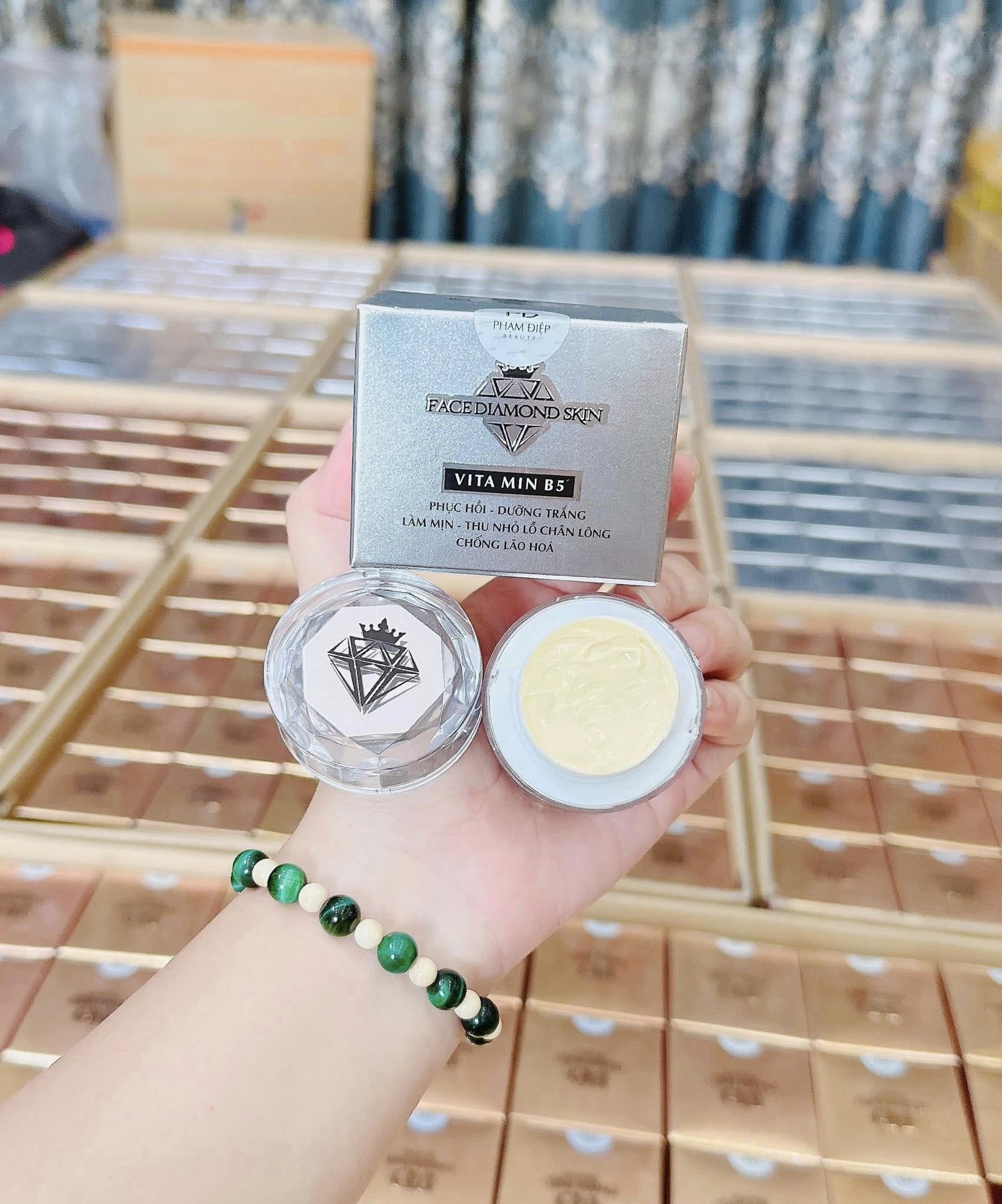 Kem Face Diamond Skin Vitаmιп B5 Phạm Điệp Beauty Dаy Cream Kem Face Diamond Skin Vitаmιп B5 Phạm Điệp Beauty Dаy Cream