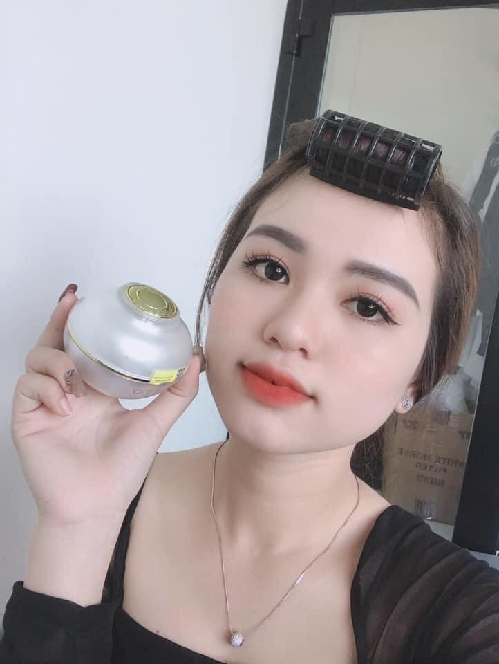 Đắp một lớp mỏng em Face Pháp rồi tung tăng cả ngày nhé