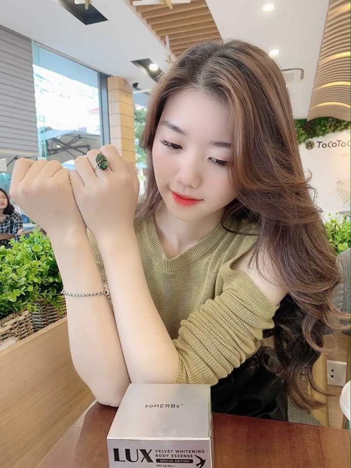 Feedback khách hàng dùng kem body Lux