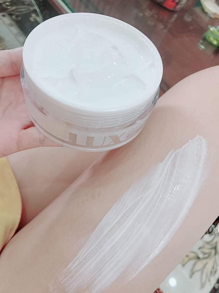 Thoa Kem Body Lux rồi hẵng đi ngủ nha Các Tình Yêu ơi !!!
