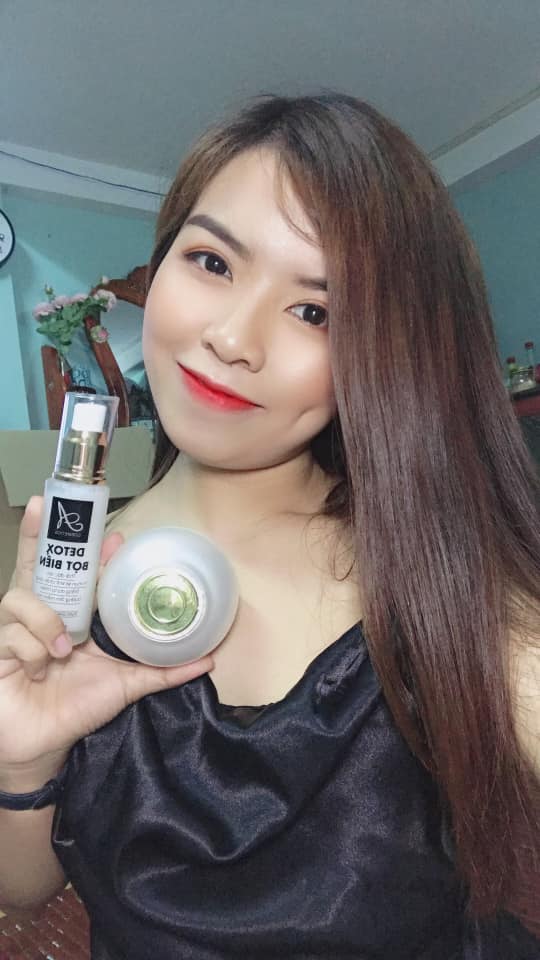 Khách yêu nhà em dùng bộ đôi Detox bọt biển và Kem face Pháp đây!